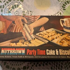 Vintage Nutbrown Cake & Biscuit Set Kitchen Baking